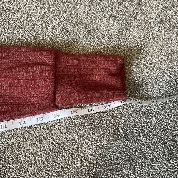 Topshop Burgundy Long Sleeve Short Sweater Dress Size 8 Knit Belted Round Neck - Picture 8 of 10